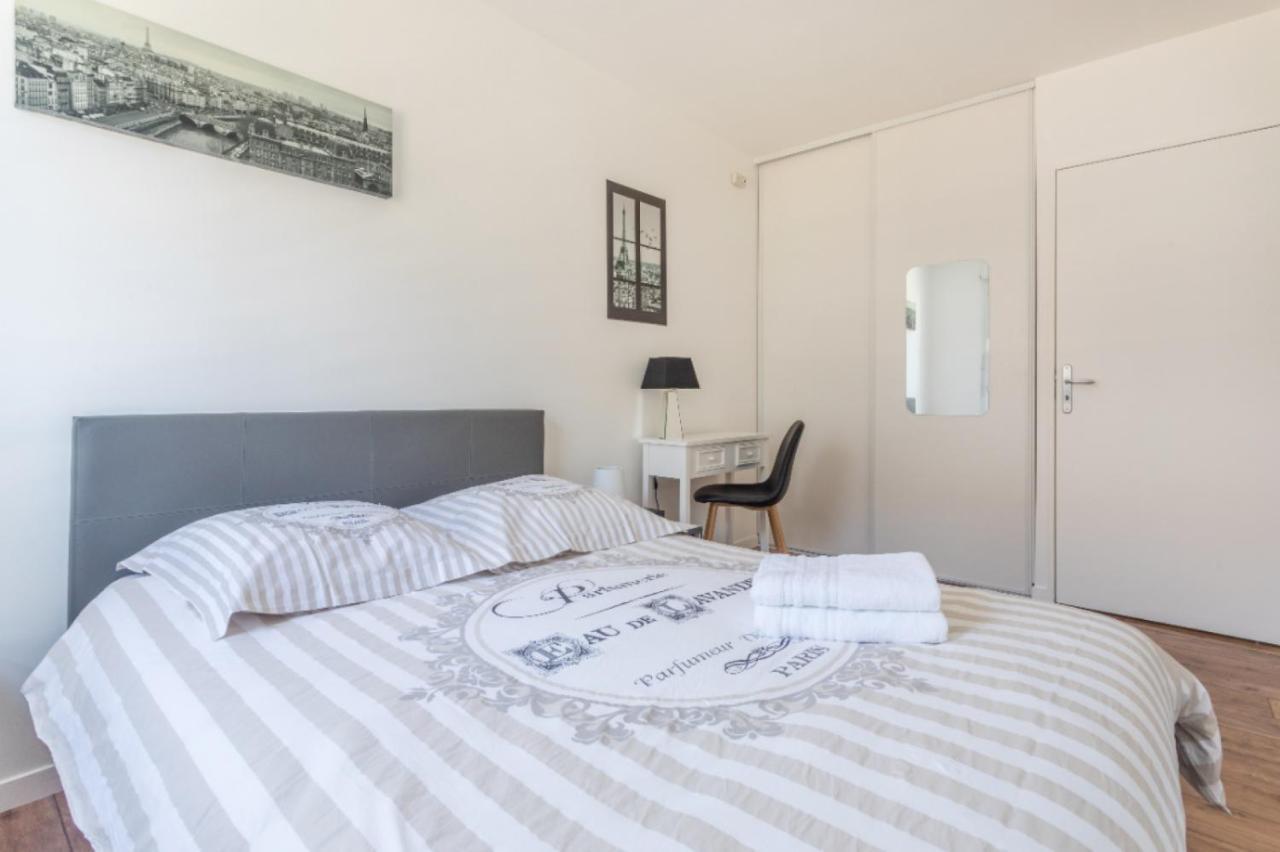 Appartement Confort Paris Montévrain Esterno foto